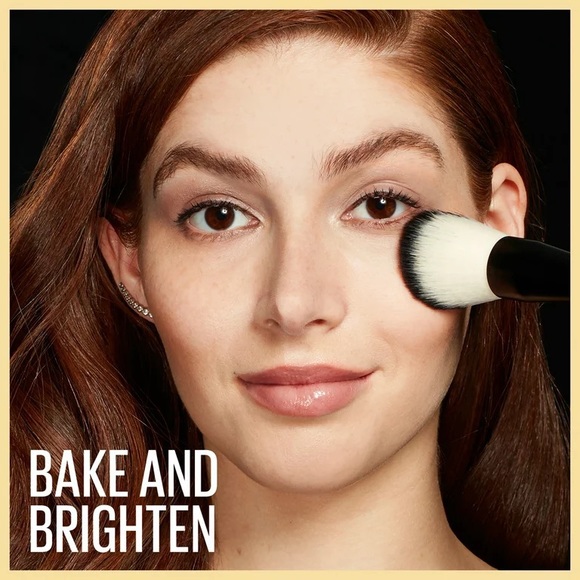 Maybelline Lasting Fix Banana Powder, Loose Setting Powder Makeup, Banana - Picture 4 of 10